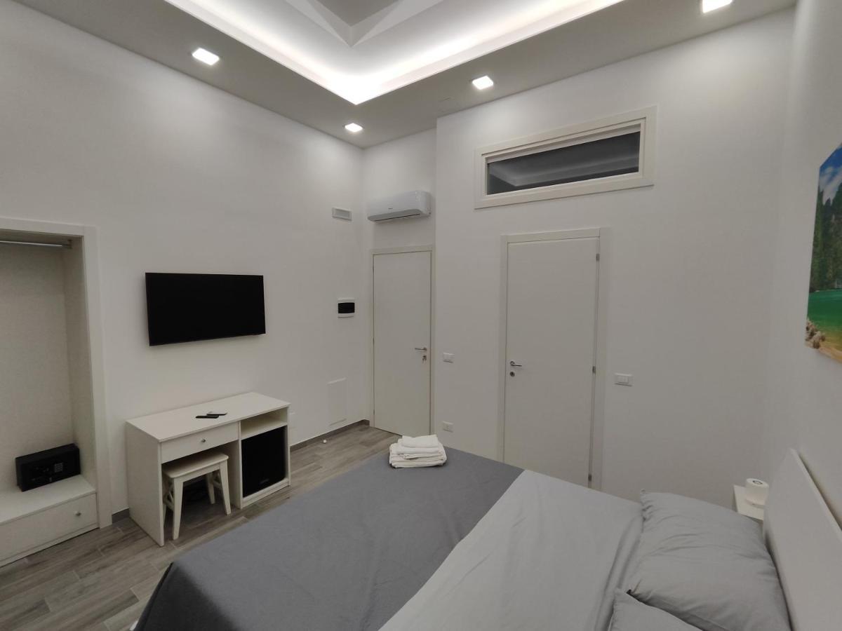 B&B Il Regno Delle Due Sicilie Неаполь Экстерьер фото